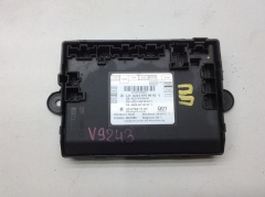 Блок комфорта двери передней правой 