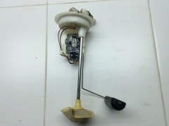 Датчик уровня топлива  