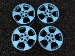 Диски литые R16 5x100 6.5J ET48 dia 56.1 Subaru 4шт комплект 