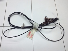Тросик крышки лючка бензобака левый руль 