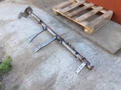 Усилитель Кронштейн торпедо левый руль 