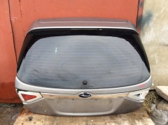 Дверь багажника со стеклом задняя хэтчбек 