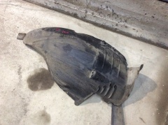 Локер передний левый передняя часть подкрылок 