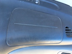 Накладка торпедо на подушку безопасности пассажира 