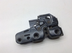 Замок капота 