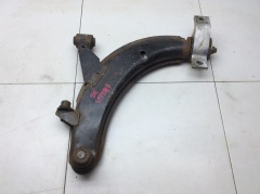 Рычаг передний нижний левый 