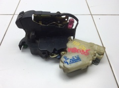 Замок двери передней левой с активатором 