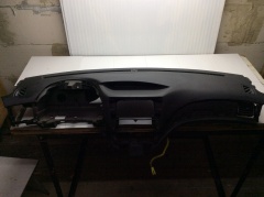 Торпедо с подушкой безопасности пассажира 