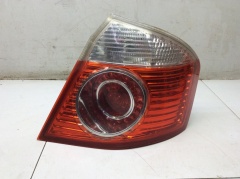 Фонарь задний правый седан 