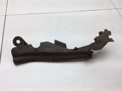 Уплотнитель капота левый 