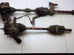 Привод передний и Кулак левый в сборе Мазда 323 6-поколение 1998-2003 B25D33031B