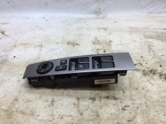 Блок управления стеклоподъемниками 