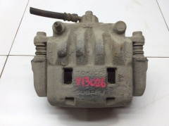 Суппорт тормозной передний левый со скобой 