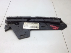 Кронштейн переднего бампера правый 