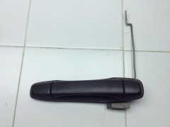 Ручка наружная двери передней правой с дефектом 