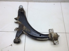 Рычаг передний нижний правый 