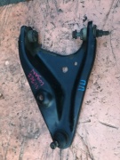 Рычаг передний нижний правый 