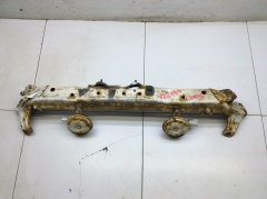 Панель передняя верхняя средняя часть 