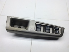Блок управления стеклоподъемниками левый руль 