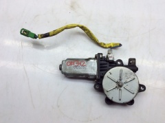 Моторчик стеклоподъемника двери передний правый 