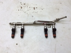 Рейка (рампа) топливная 