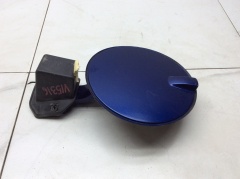 Лючок бензобака крышка топливного бака в сборе 