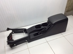 Подлокотник центральная консоль рестайл 