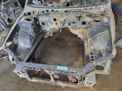 Левый лонжерон 