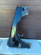 Крыло переднее правое с дефектом 