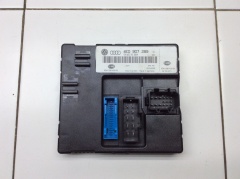 Блок управления бортовой сети 