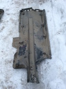 Защита днища антигравийная левая 