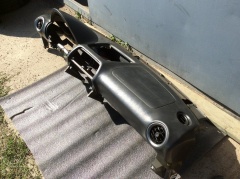 Торпедо левый руль без крышки и подушки безопасности 