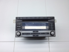 Магнитола штатная с дефектами 