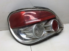 Фонарь задний левый с дефектами седан 