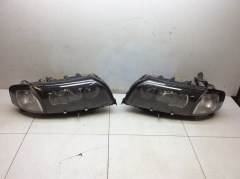 Фары передние левая и правая ксенон рестайлинг 