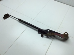 Петля капота правая с амортизатором 