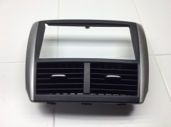 Рамка магнитолы в торпедо с дефлектором воздуха 