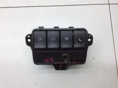 Кнопка включения передних ПТФ противотуманных фар 