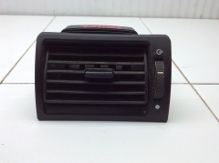 Дефлектор воздушный в торпедо Воздуховод боковой 