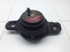 Опора Подушка крепления двигателя правая 