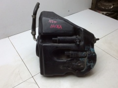 Бачок омывателя лобового стекла  с моторчиком 