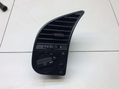 Дефлектор воздушный в торпедо левый воздуховод БМВ 3-серии Е36 1991-2000 61311387051