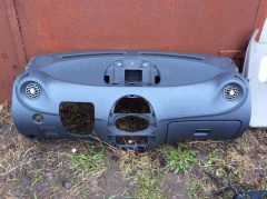 Торпедо с подушкой безопасности пассажира 