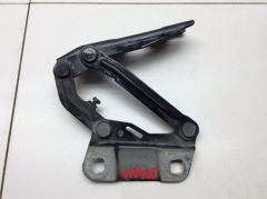 Петля капота правая 