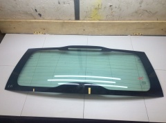 Стекло двери багажника с обогревом 