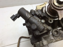 Клапан AVCS левый с кронштейном 