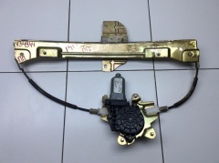 Стеклоподъемник двери передний правый с моторчиком 