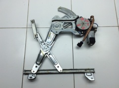 Стеклоподъемник двери задний правый электрический 