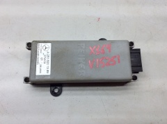 Блок электронный усилитель магнитолы задний 