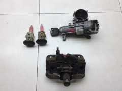 Замок капота зажигания передних дверей и ключ замка Форд Транзит Торнео Коннект 2002-2013 